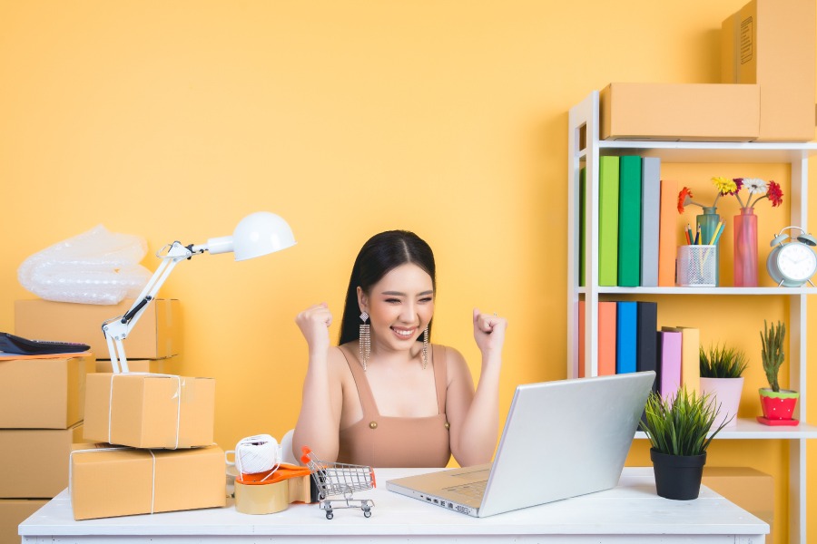 Website bán hàng: Công cụ không thể thiếu trong kinh doanh hiện đại