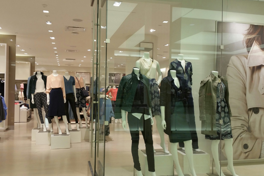 Vận hành shop quần áo đòi hỏi sự chuẩn bị kỹ lưỡng ngay từ đầu.