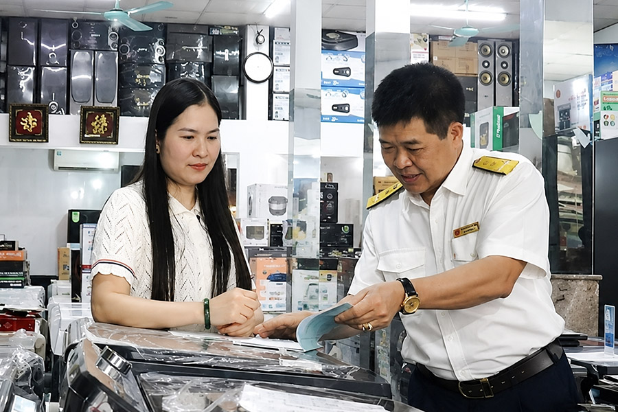 chính sách thuế đã được điều chỉnh theo hướng giảm gánh nặng cho hộ kinh doanh
