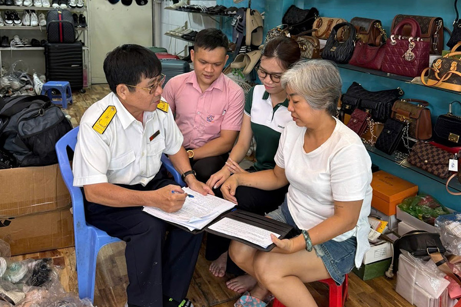 Thông qua hỗ trợ trực tiếp, hộ kinh doanh từng bước tiếp cận giải pháp TruePOS và giảm bỡ ngỡ khi áp dụng phương thức kê khai.