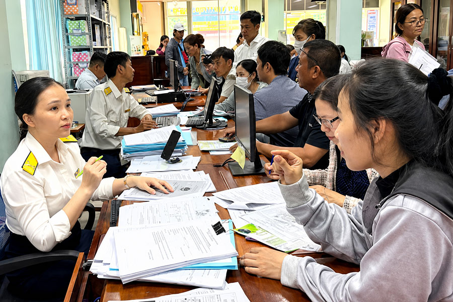 Vì sao hộ kinh doanh cần chuyển đổi phương thức quản lý thuế