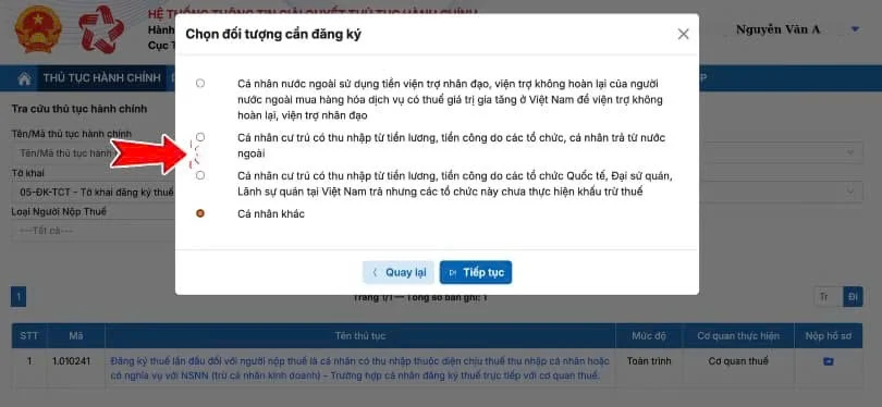 Tích chọn đối tượng đăng ký MST sau đó bấm Tiếp tục