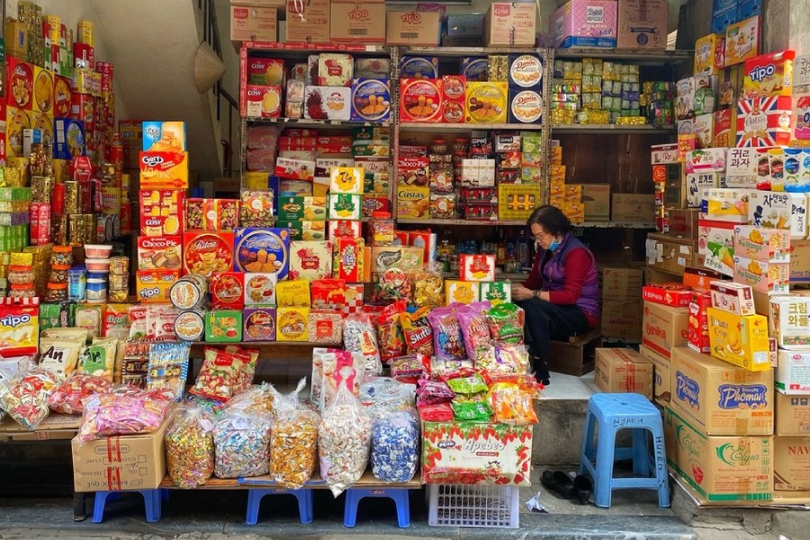 Các mô hình kinh doanh tạp hóa phổ biến kèm mức thuế và lưu ý quan trọng