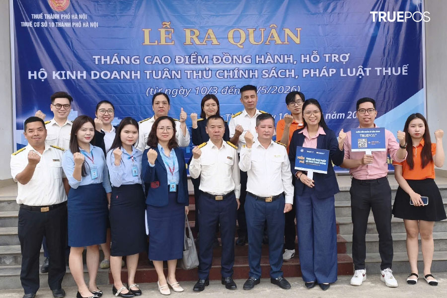 Công ty PTCN Thái Sơn đồng hành cùng Cơ quan thuế ra quân hỗ trợ hộ kinh doanh.