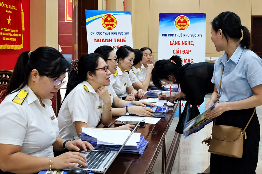 Cùng doanh thu, hộ kinh doanh hay doanh nghiệp đóng thuế nhiều hơn?